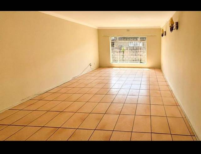 3 BEDROOM HOUSE FOR SALE IN GLEN MARAIS